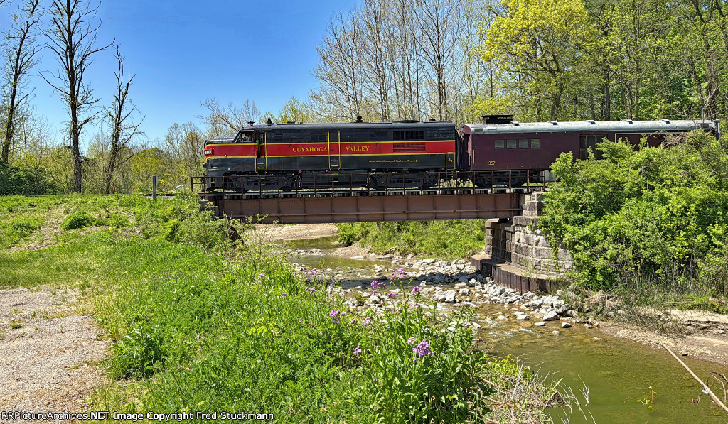 CVSR 6773 leads across Furnace Run.